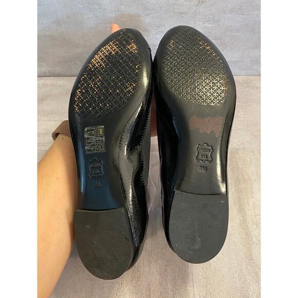 Tory Burch Flats Womens 8M Black Patent Leather Gold Tone Logo Ballet - Picture 8 of 11